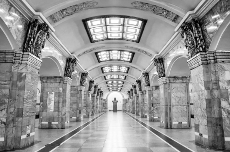 Почему станции метро СПб тормозят развитие городской транспортной системы