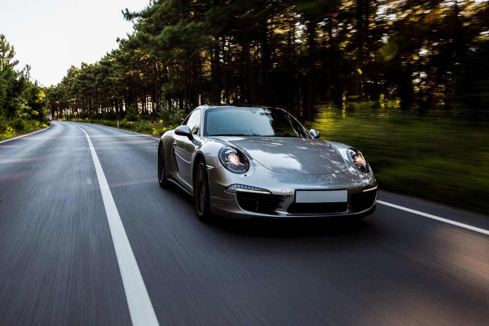 Singer представил мощный рестомод Porsche 911