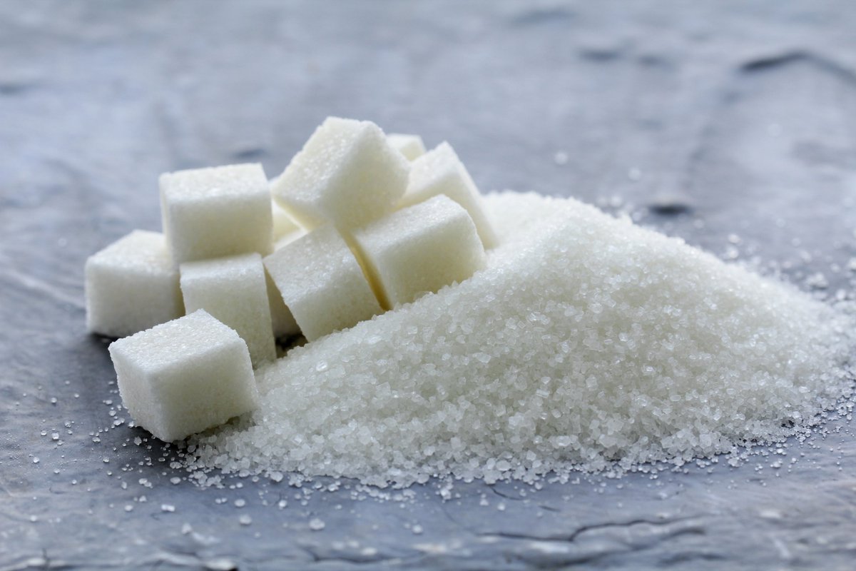 Эндокринолог Комиссарова рассказала о пользе сахара