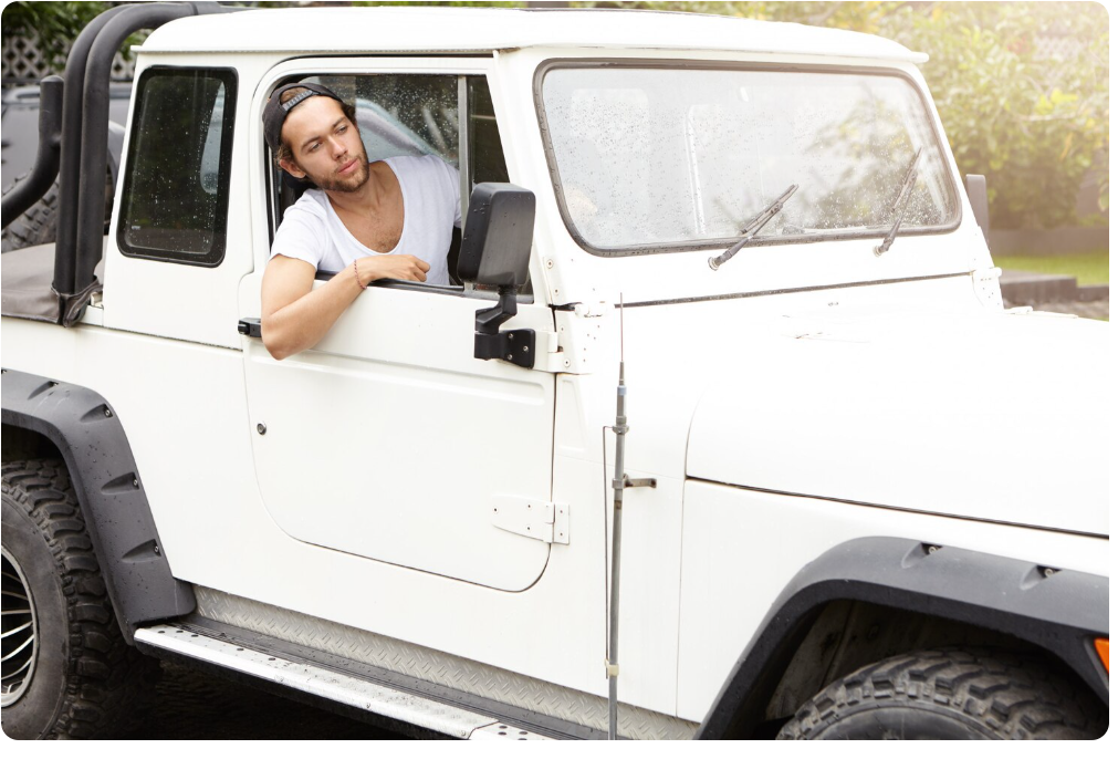 Jeep отказался от выпуска гибридного пикапа Gladiator 4xe