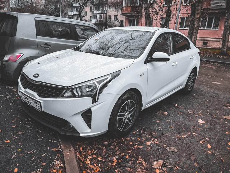 Toyota Corolla Cross стала намного доступнее в России