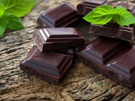 Китайские ученые назвали шоколад средством против ожирения и болезни Альцгеймера