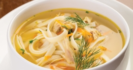 Ученые дали научное объяснение пользе куриного супа при простуде и гриппе