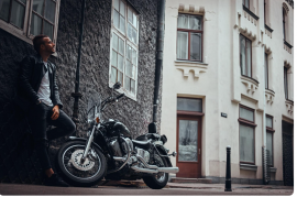 BMW K 100 превратили в уникальный кафе-рейсер с множеством доработок