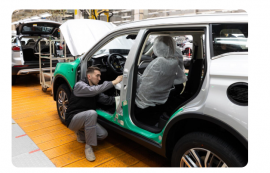 Обновлённый Geely Monjaro белорусской сборки сняли на фото: машина стала дешевле
