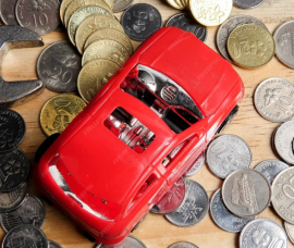 За 4 млн рублей: в России идут торги за подготовленную к гонкам Lada Granta